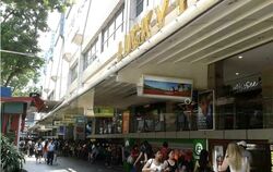 Lucky Plaza (D9), Shop House #501047561